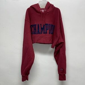 CHAMPION// Self Cropped Hoodie
